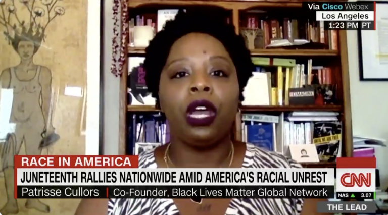 黒人の権利向上を求める運動『BLM』共同設立者は「我々の目的はトランプを追い出すこと」とCNNとのインタビューで認める