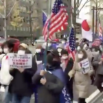 日本で行われたトランプ支持者たちによる「ストップ・ザ・スティール」行進の動画がアメリカでも話題に